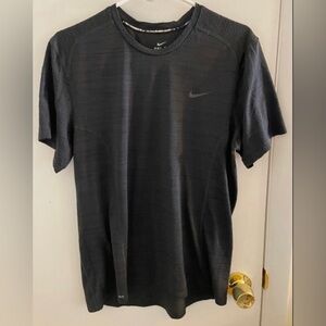 Nike Dri-Fit Short Sleeve T-Shirt